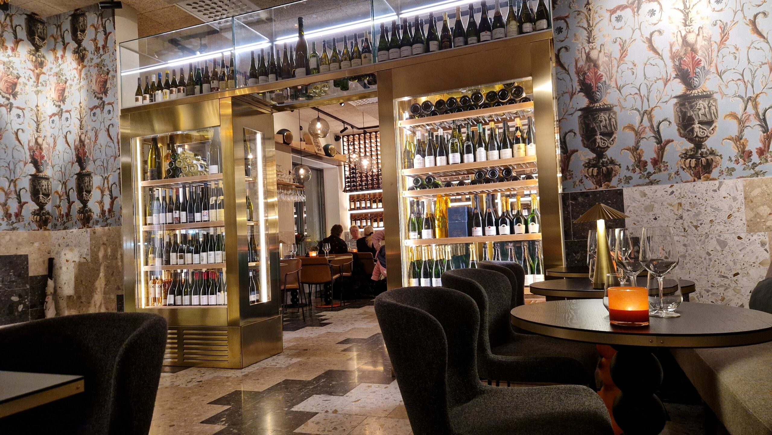 Vinkyl Vin & Charkbaren