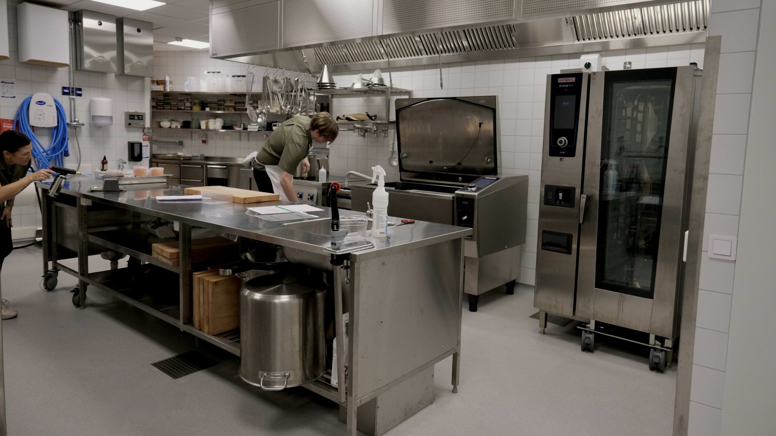 Professionellt restaurangkök