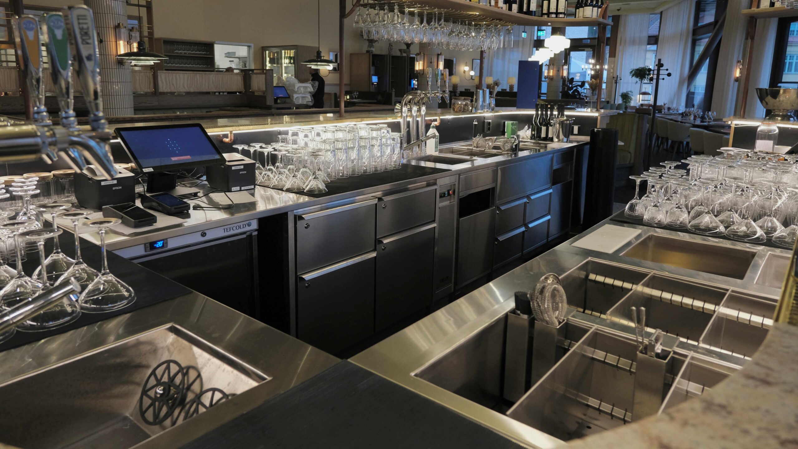 Rostfri barinredning barkylbänk